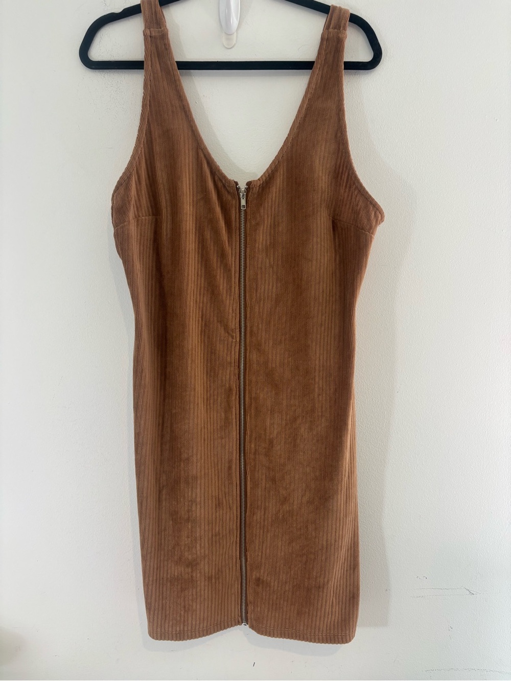 No Boundaries Women XL 15-17 Sleeveless Zip-Front Corduroy Style Dress Brown
